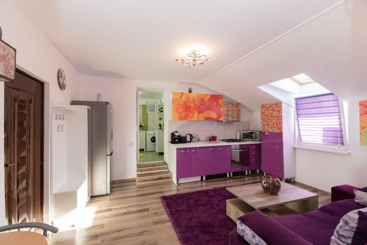 Queen Holiday Apartment Boekarest Buitenkant foto