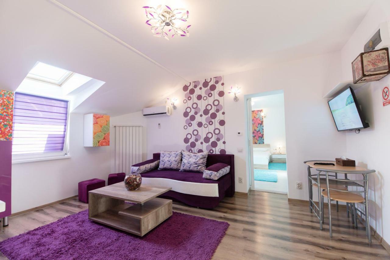 Queen Holiday Apartment Boekarest Buitenkant foto