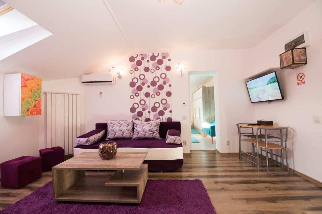 Queen Holiday Apartment Boekarest Buitenkant foto