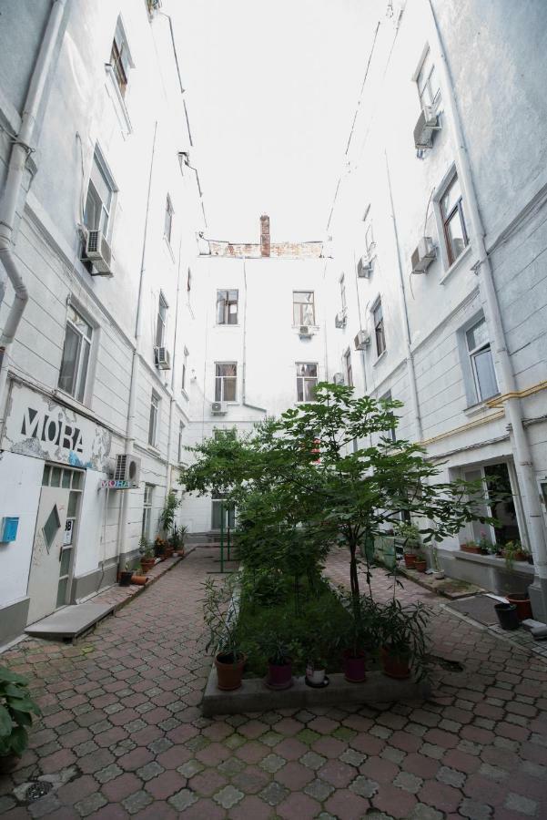 Queen Holiday Apartment Boekarest Buitenkant foto
